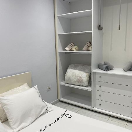 E&B Cosy Apartment Τίρανα Εξωτερικό φωτογραφία