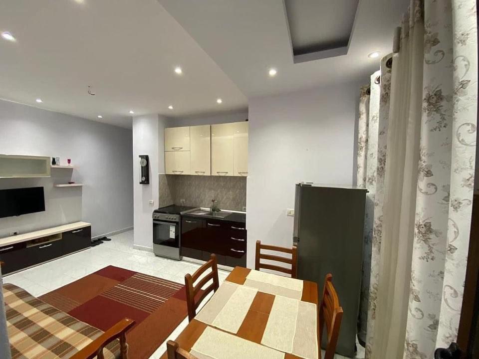 E&B Cosy Apartment Τίρανα Εξωτερικό φωτογραφία